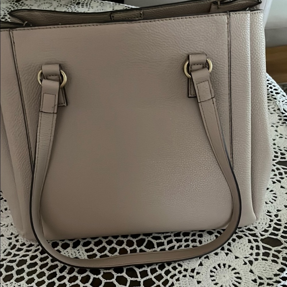 St. John's Bay Cream Shoulder Bag with Classic Design - Picture 4 of 6